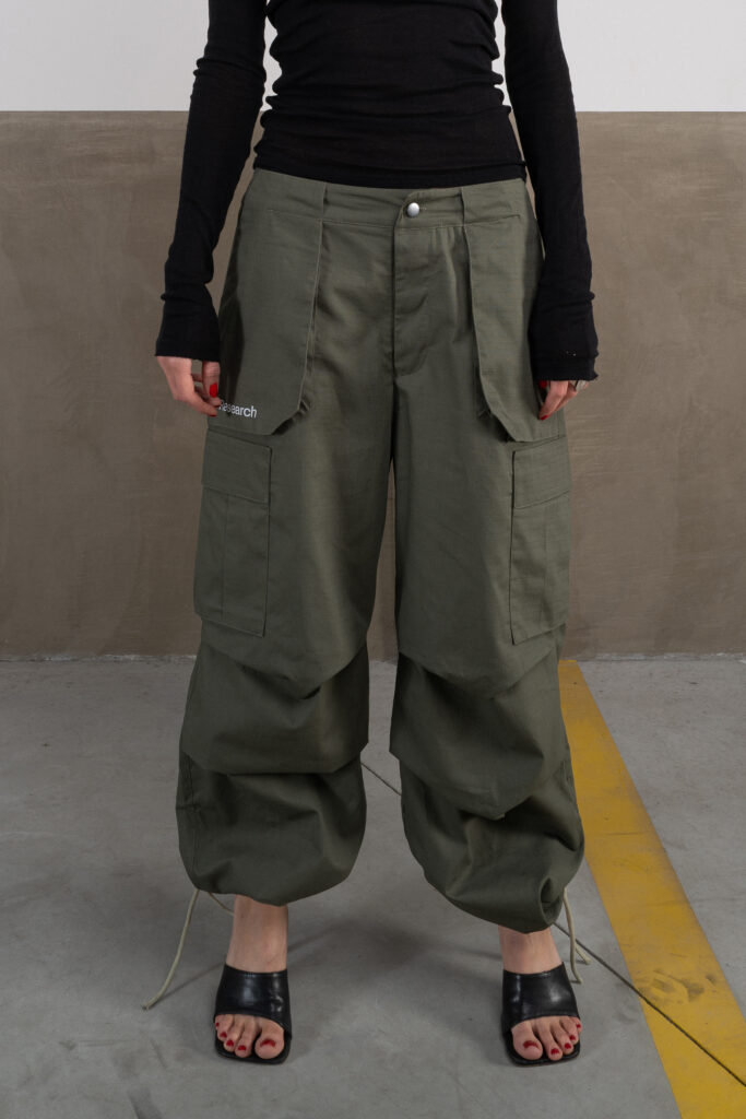 hrlsn_essential_form_cargo