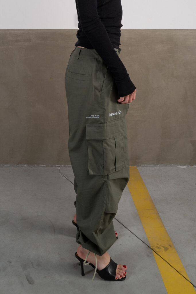 hrlsn_essential_form_cargo
